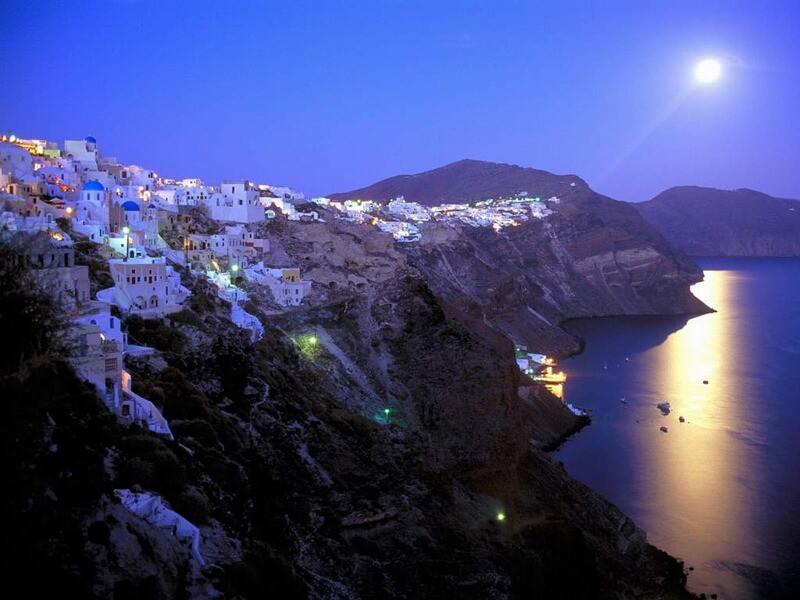 Oia en Santorini de noche