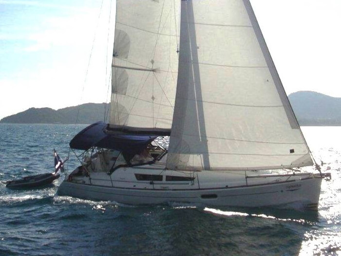 Jeanneau-Sun-Odyssey-36i-aa-sail1.jpg