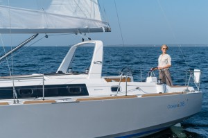 Beneteau-Oceanis-38-Cruiser-ad-sail4